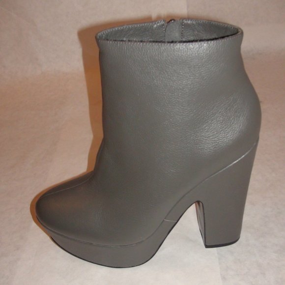 NWOB Report Prost Platform Bootie - Picture 5 of 5